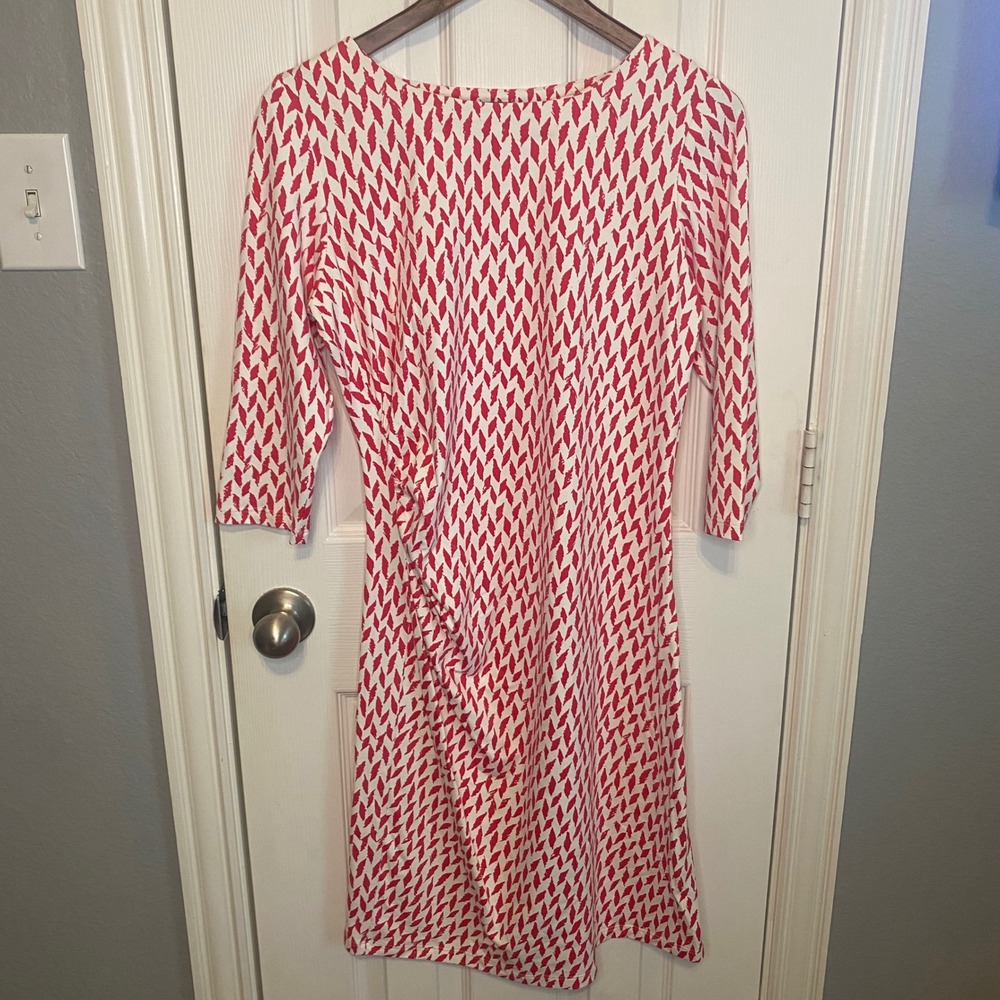 J.McLaughlin Emma Dress Medium Catalina Cloth Sheath Red White Geometric Diamond